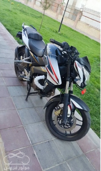 فروش موتور سیکلت باجاج پالس NS 200 در زنجان