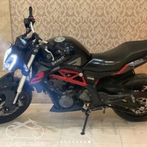 فروش موتور سیکلت بنلی 300 دو سیلندر در خراسان رضوی