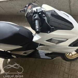 فروش موتور سیکلت هوندا کلیک در اصفهان