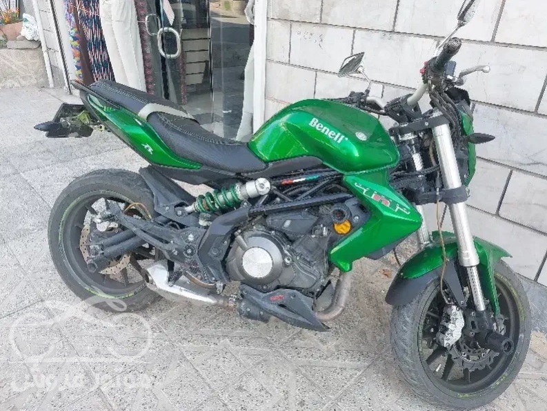 فروش موتور سیکلت بنلی 300 دو سیلندر در البرز