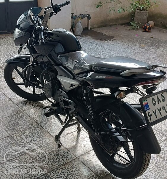 فروش موتورسیکلت باجاج 135مدل 94
