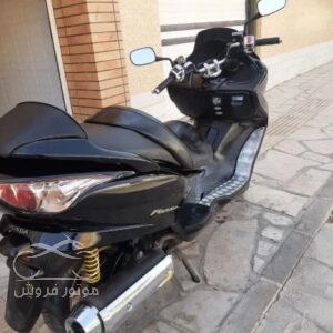 فروش موتور سیکلت فورزا 250 در یزد
