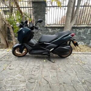فروش موتور سیکلت یاماها XMAX در تهران