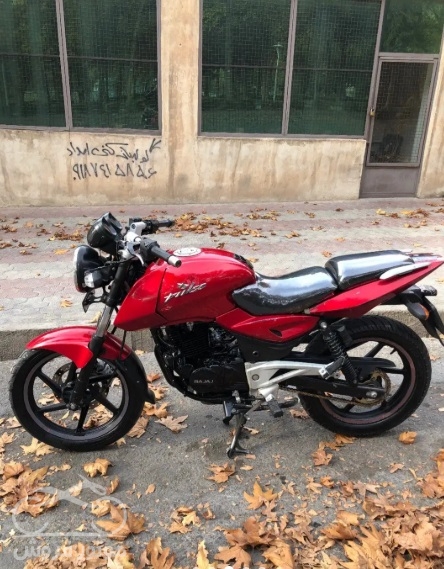 فروش موتور سیکلت باجاج پالس 180 در ایلام