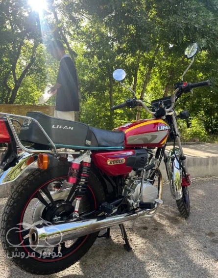 فروش موتور سیکلت لیفان CG 200 در مرکزی
