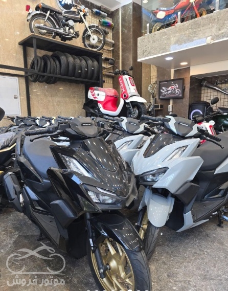 فروش موتور سیکلت هوندا کلیک واریو 160 در تهران