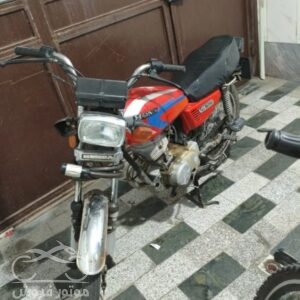 فروش موتور سیکلت آشیل 125 دی وای در مرکزی