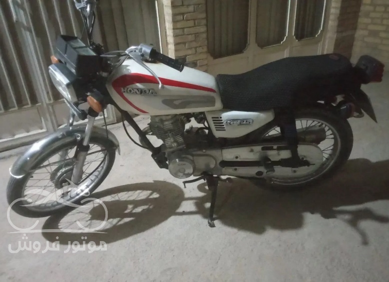 فروش موتور سیکلت هوندا CG 125 در یزد