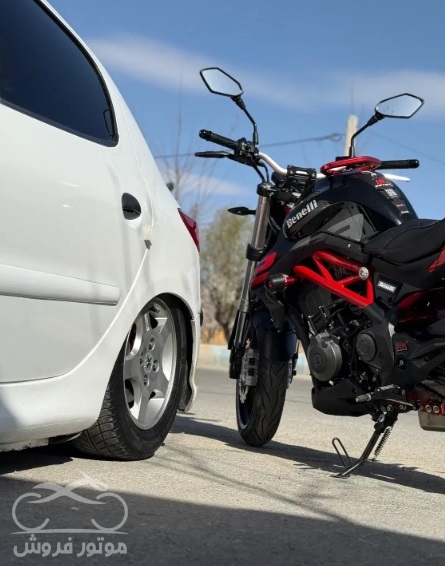 فروش موتور سیکلت بنلی 300 دو سیلندر در اصفهان