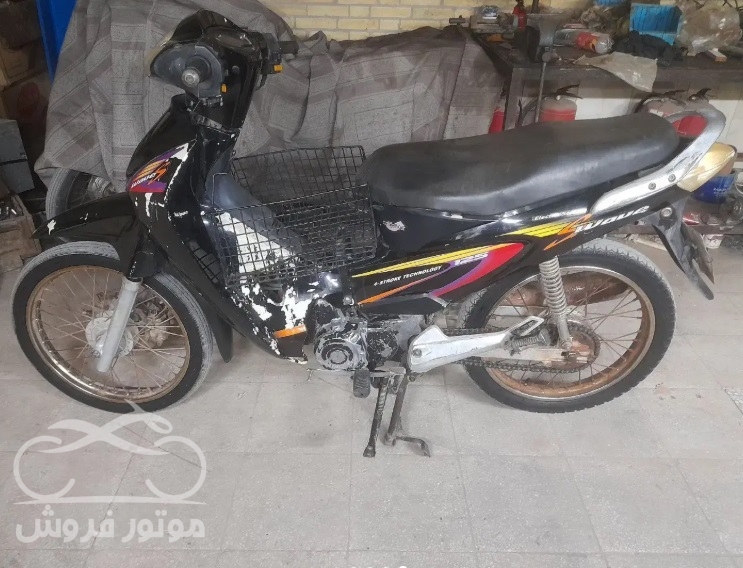 فروش موتور سیکلت پیشرو کبیران 125 در یزد