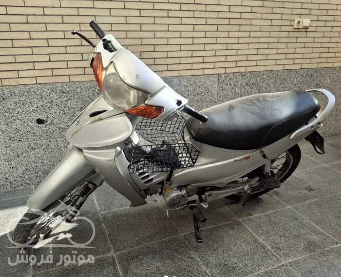 فروش موتور سیکلت پیشرو CG 125 در یزد