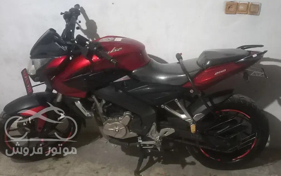 فروش موتور سیکلت باجاج پالس NS 200 در ایلام