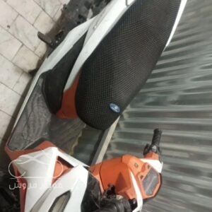 فروش موتور سیکلت همراه سیکلت جهان کلیک 180 در یزد