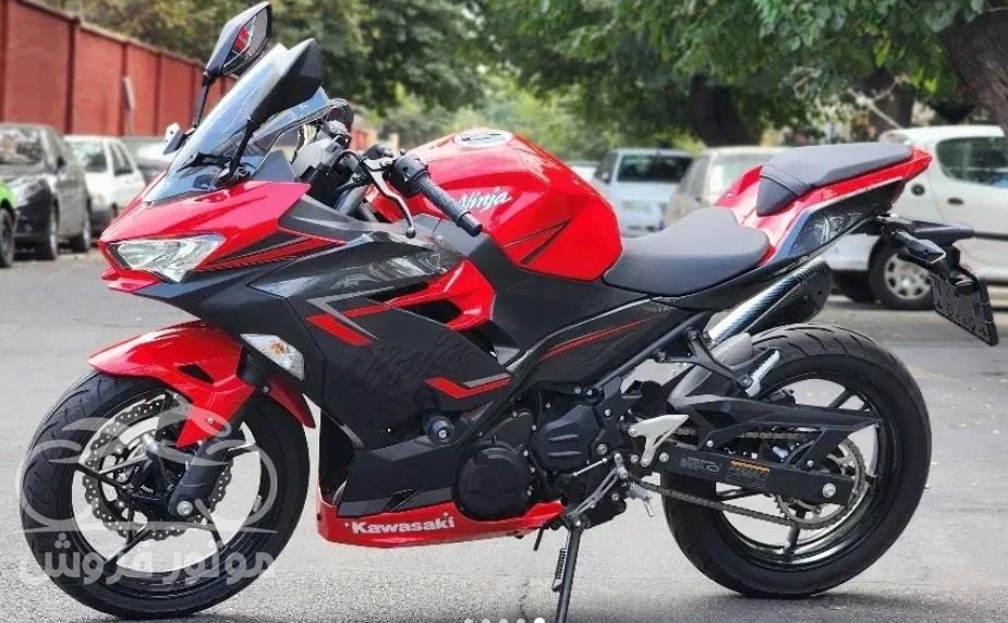 فروش موتور سیکلت کاوازاکی نینجا 250 در تهران