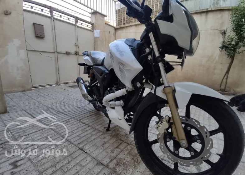 فروش موتور سیکلت آپاچی 180 در کرمانشاه